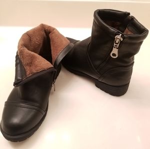 Black Leather Women Boots